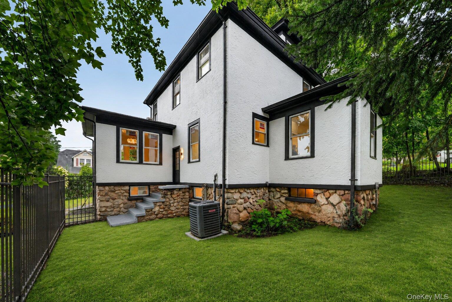 16 Maple Avenue Property Photo 29