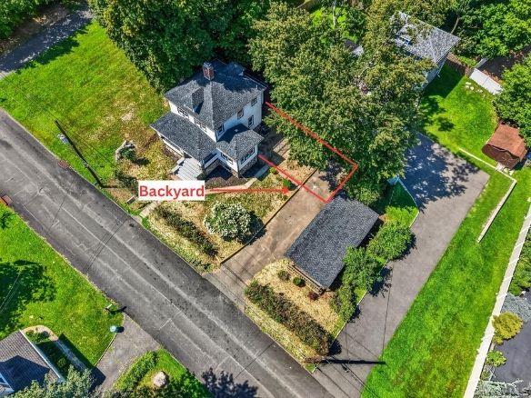 16 Maple Avenue Property Photo 40
