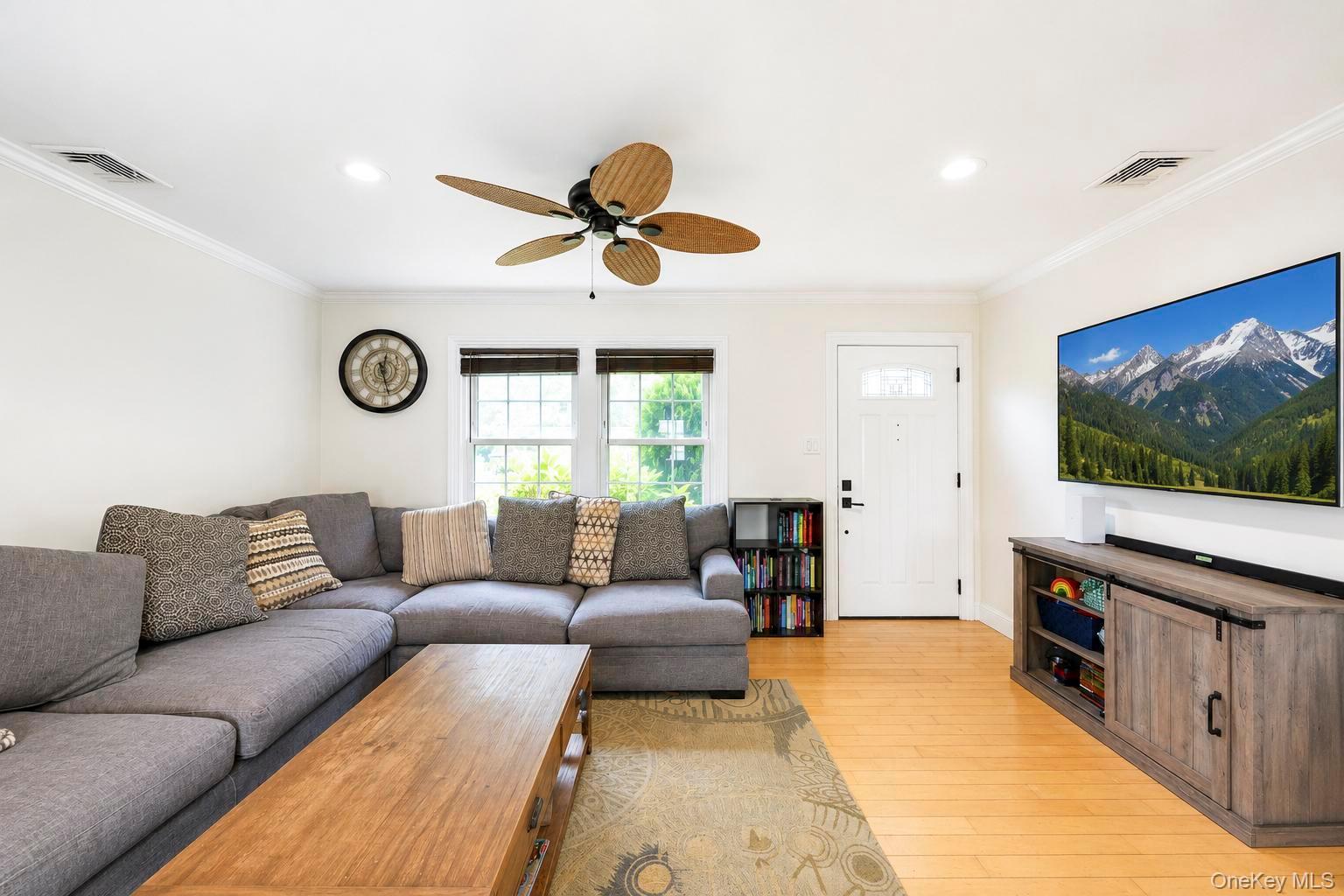18 Hillcrest Road Property Photo 6