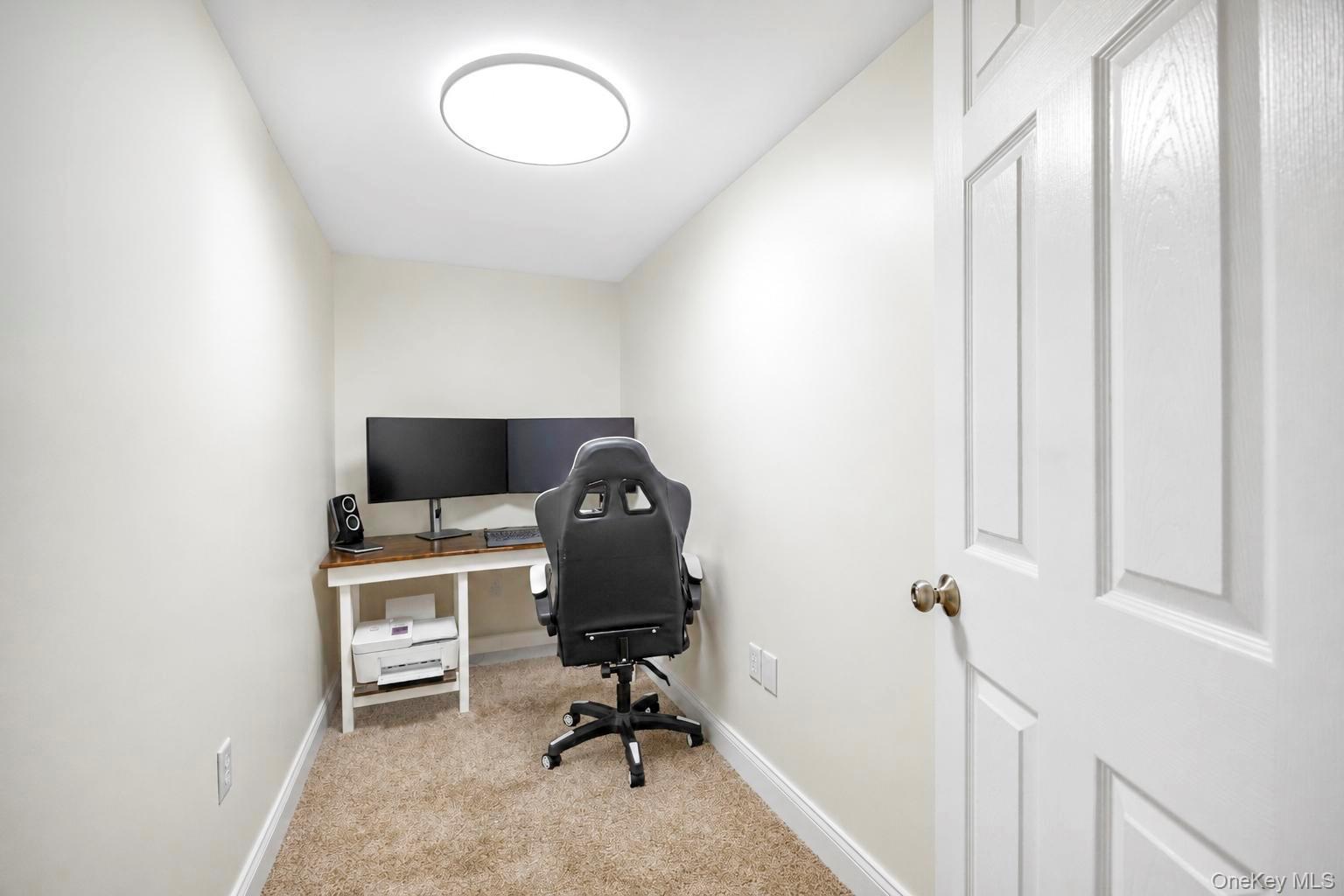 18 Hillcrest Road Property Photo 30