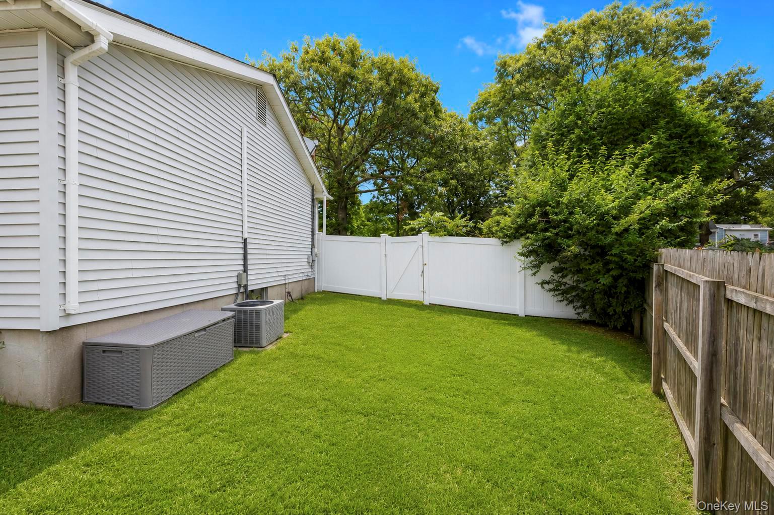 18 Hillcrest Road Property Photo 37