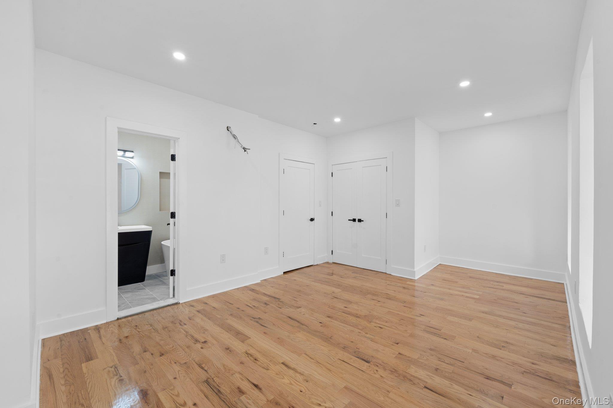 614 Madison Street Property Photo 8