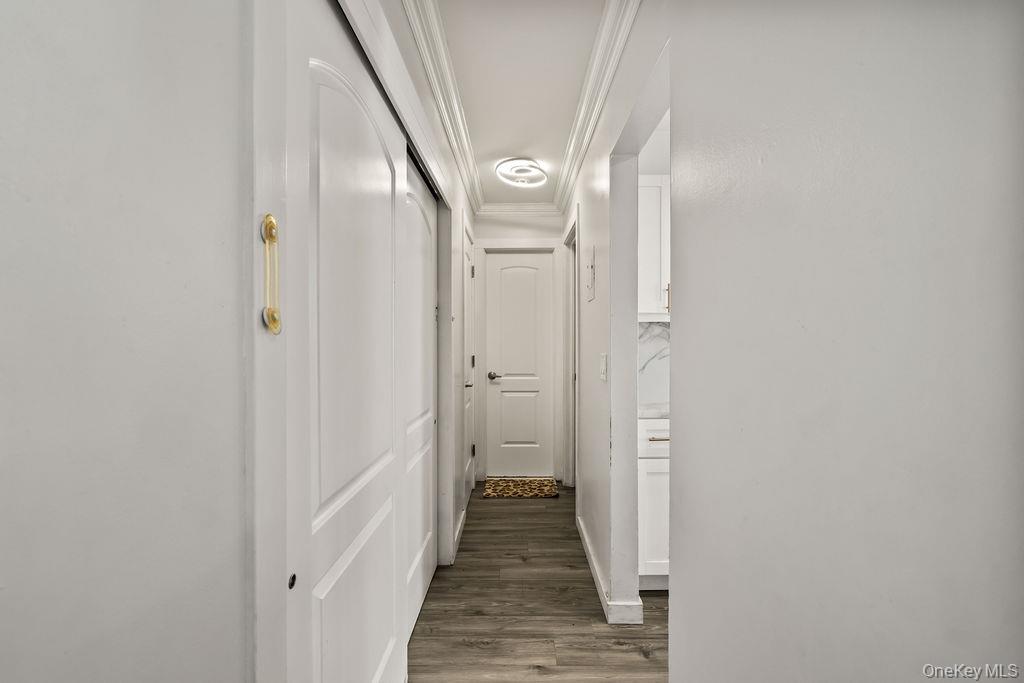 80 Kearsing Parkway B & 8f Property Photo 11
