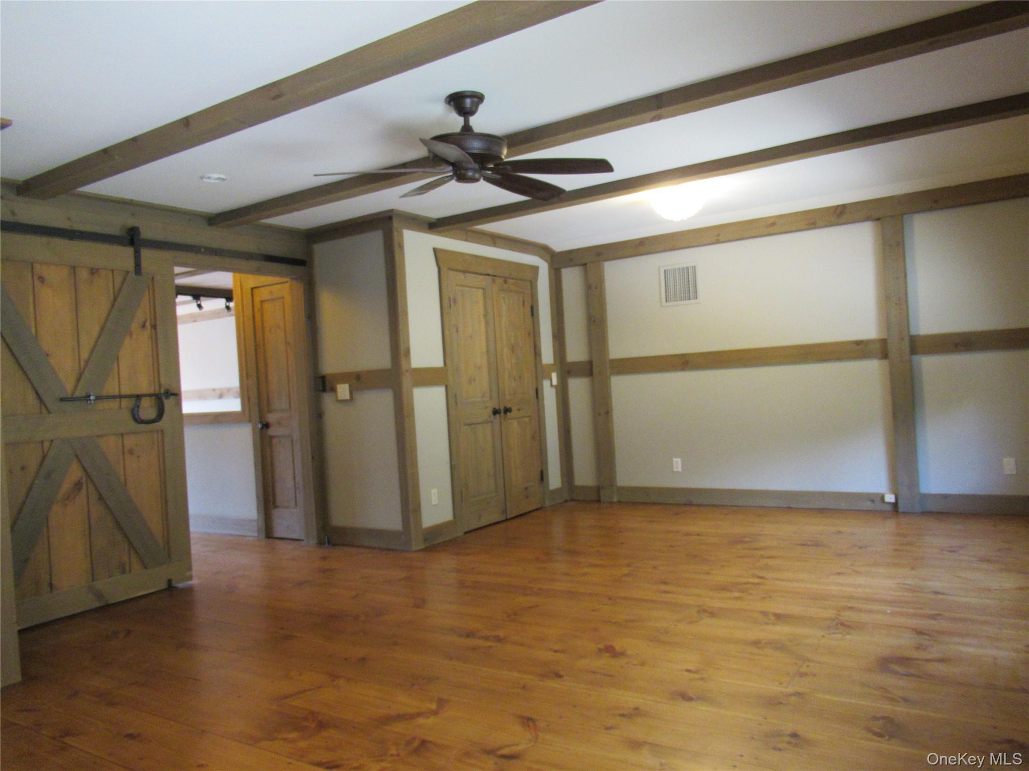 63 River Road B Property Photo 13
