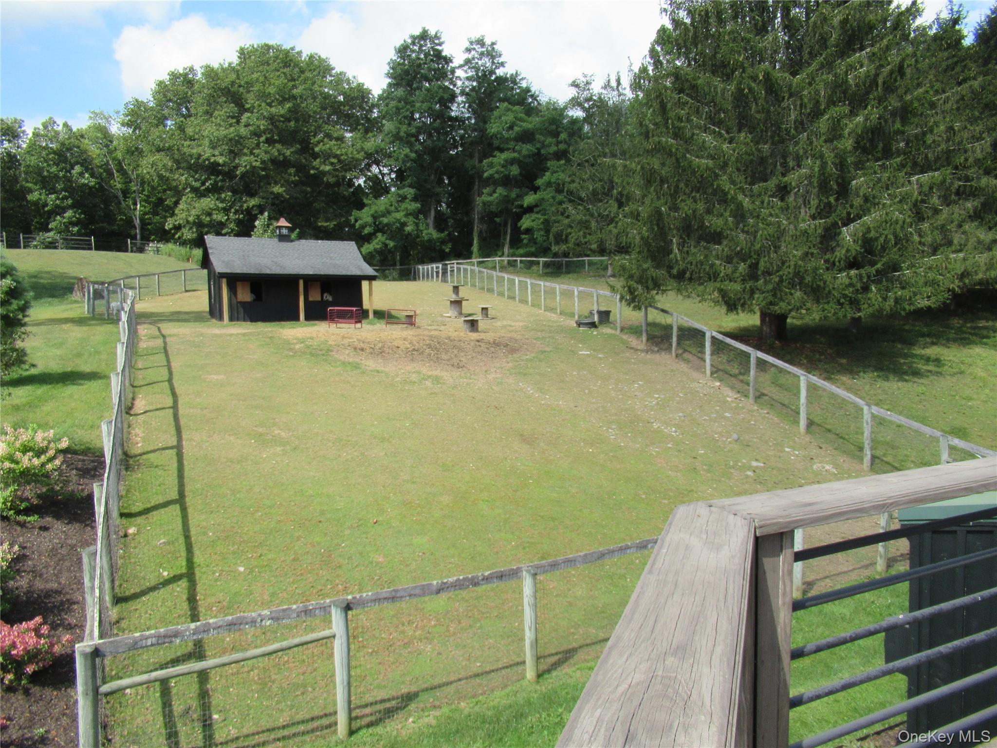 63 River Road B Property Photo 17