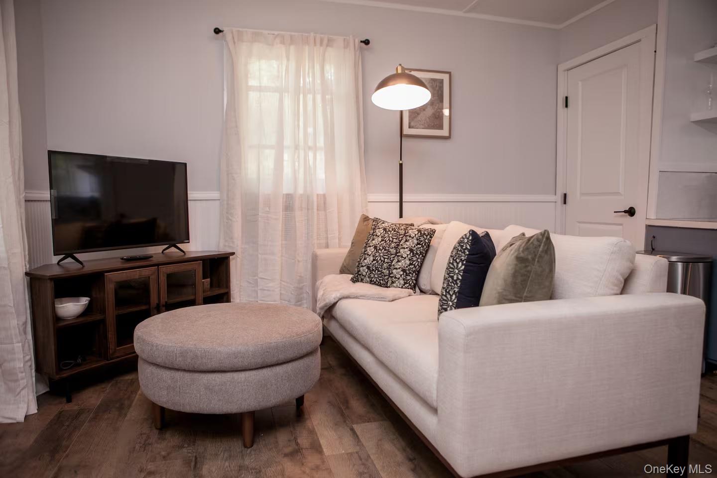 126 Glenerie Boulevard Property Photo 17