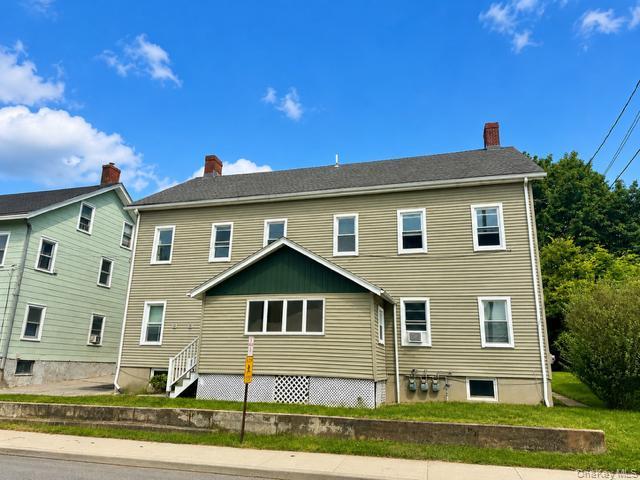 20 Spring Street Property Photo 2