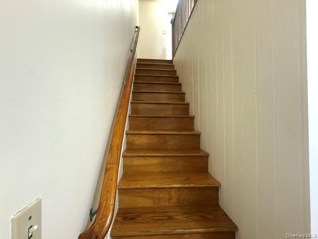 20 Spring Street Property Photo 14
