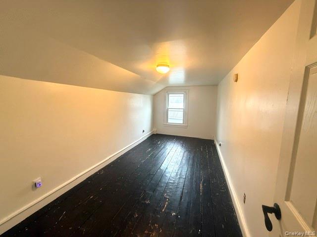 20 Spring Street Property Photo 27