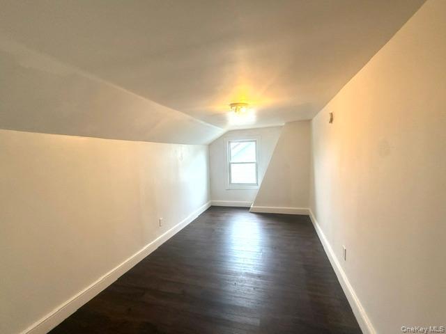 20 Spring Street Property Photo 41