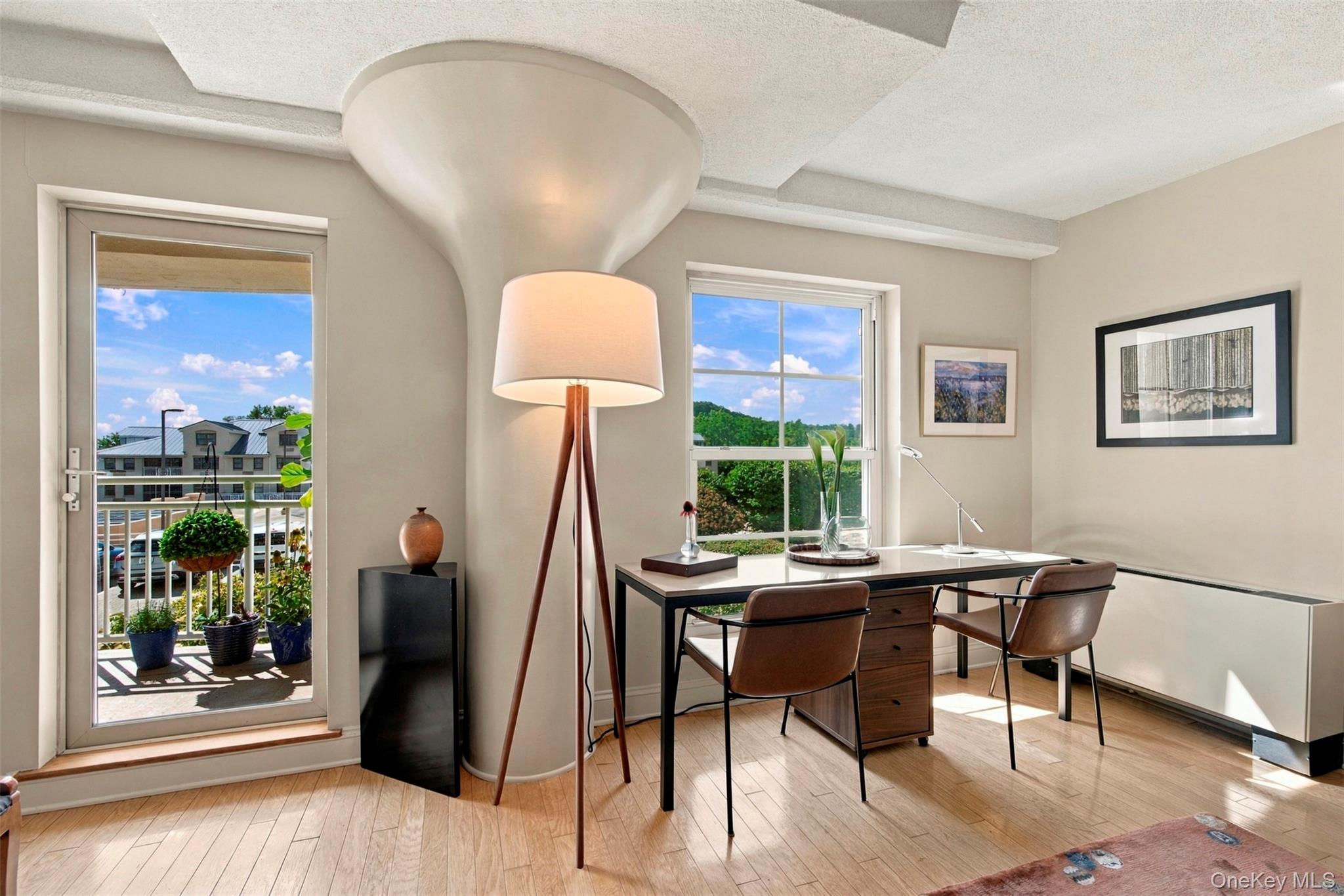 213 Harbor Cove Property Photo 4