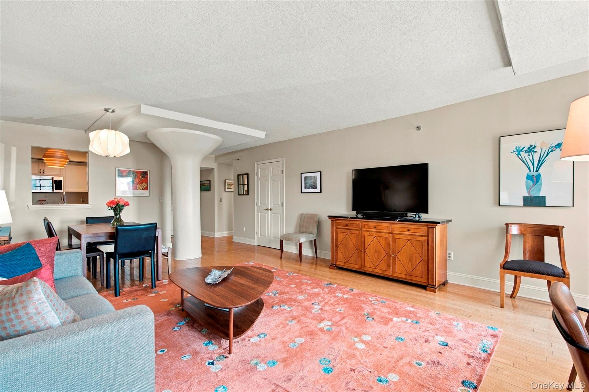 213 Harbor Cove Property Photo 6