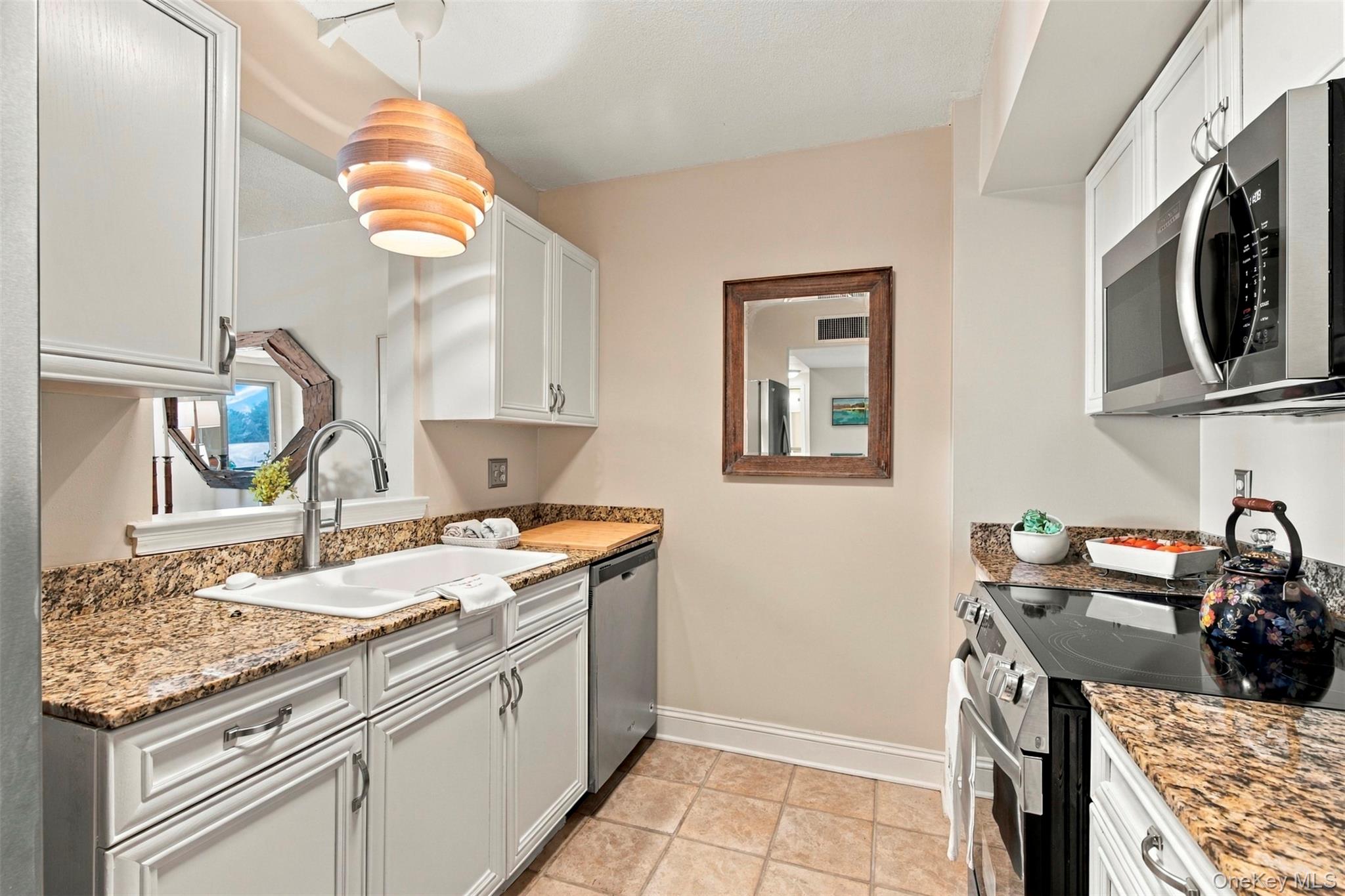 213 Harbor Cove Property Photo 12