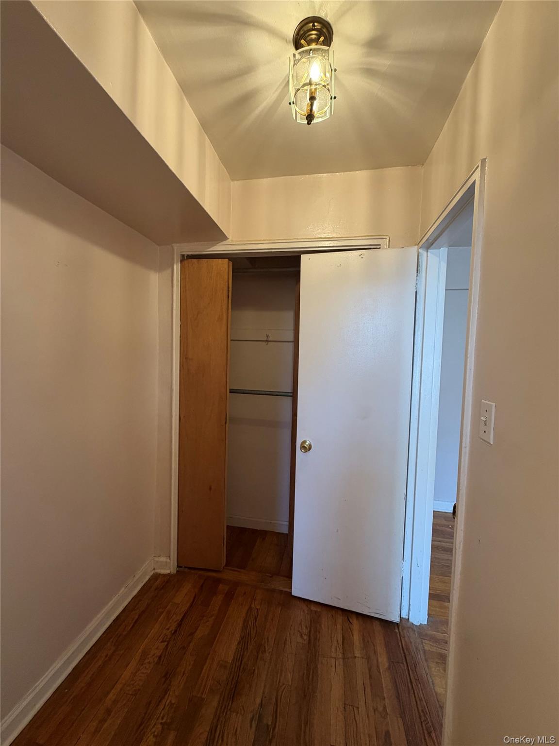 42-45 Kissena Boulevard 6m Property Photo 5