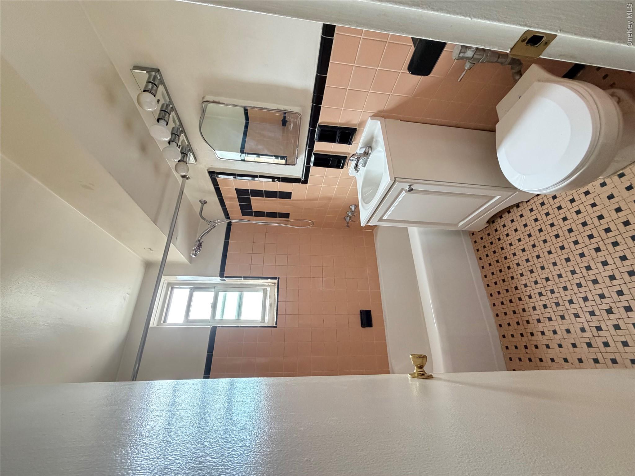 42-45 Kissena Boulevard 6m Property Photo 7
