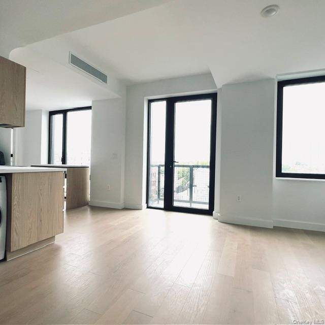 1807 66th Street 6c Property Photo 5