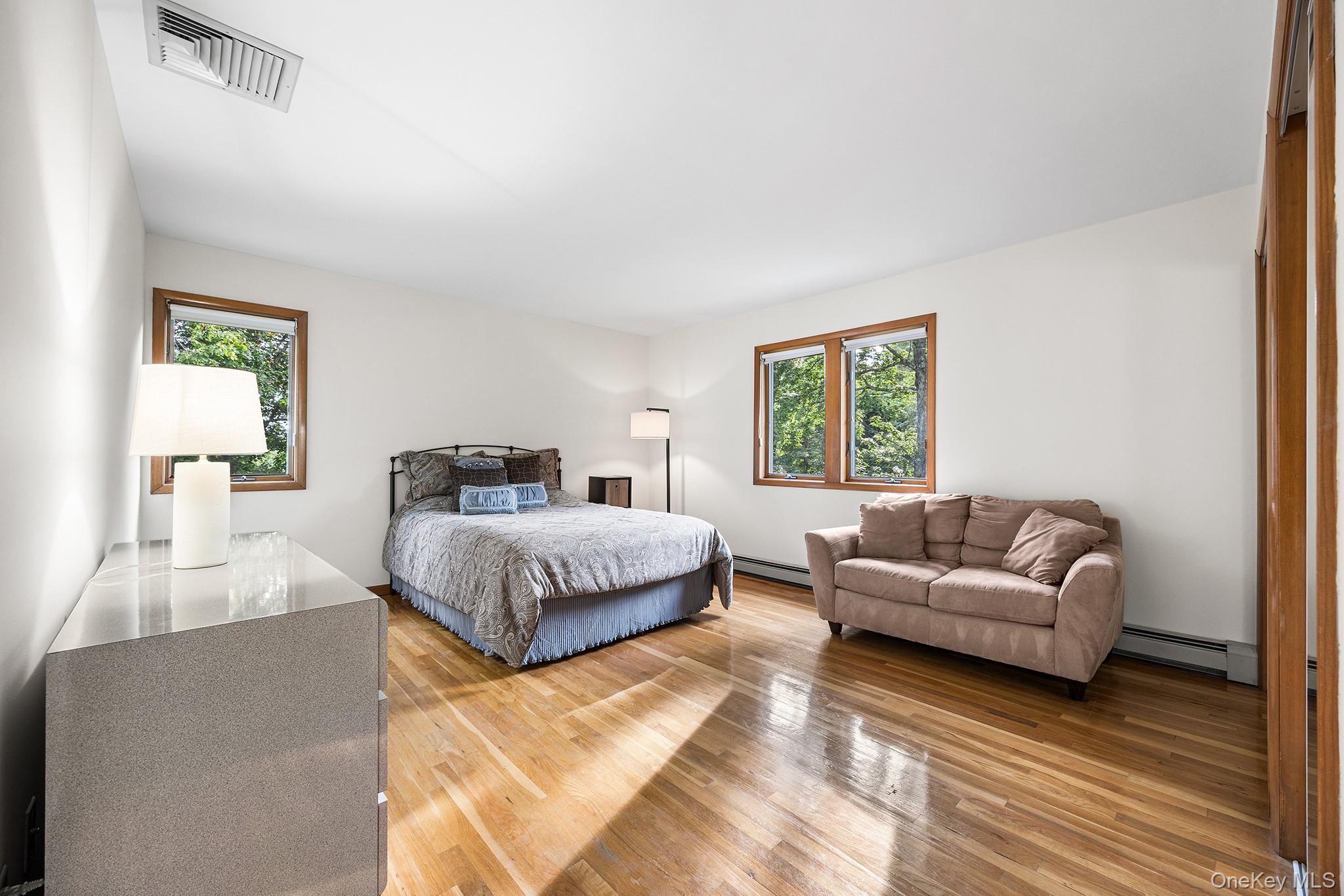 5 Rome Court Property Photo 23