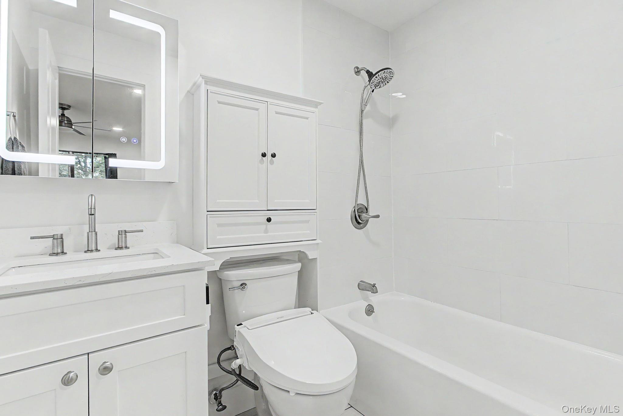 962 Sierra Vista Lane Property Photo 28
