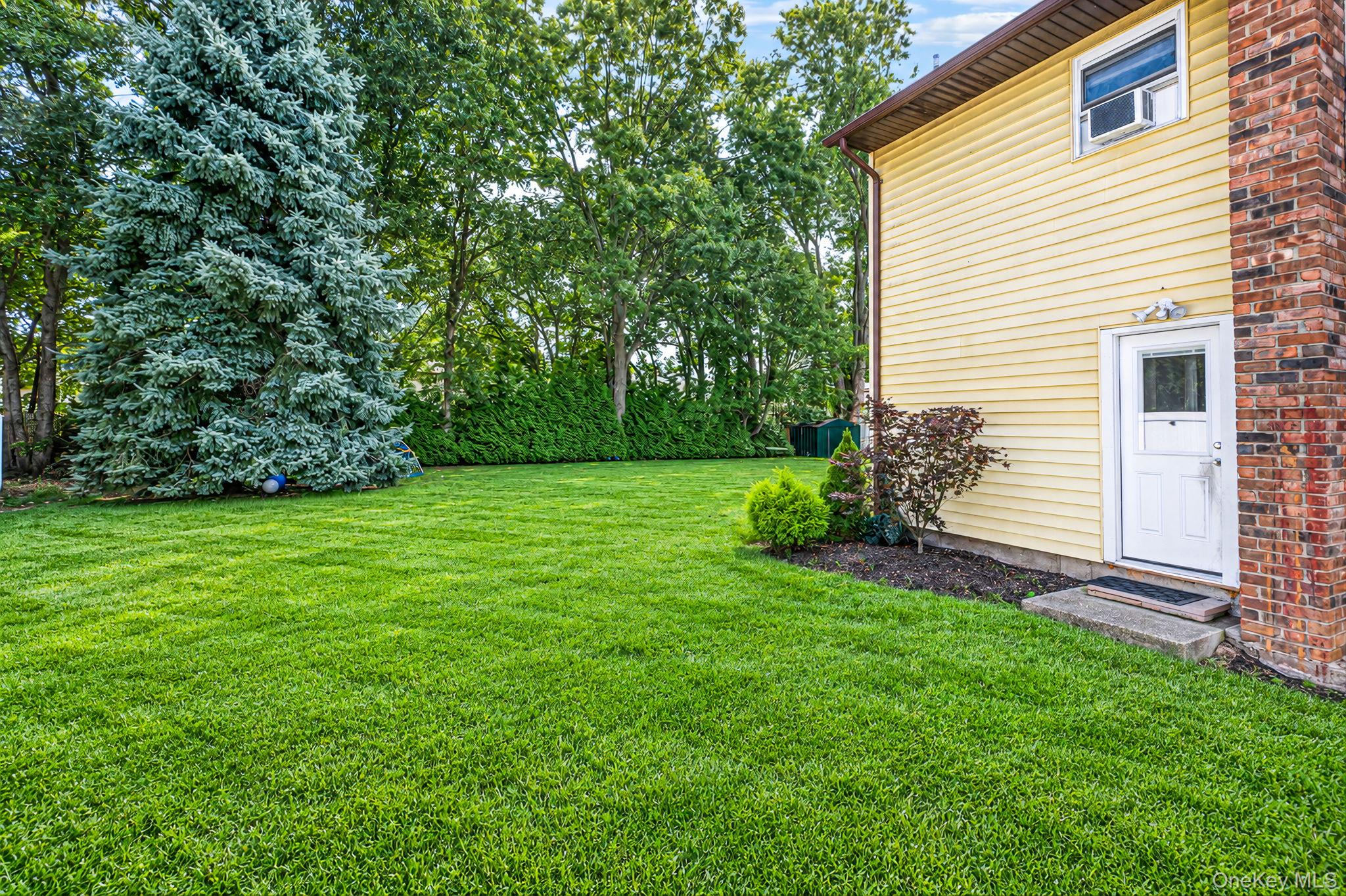 87 Wexford Drive Property Photo 40