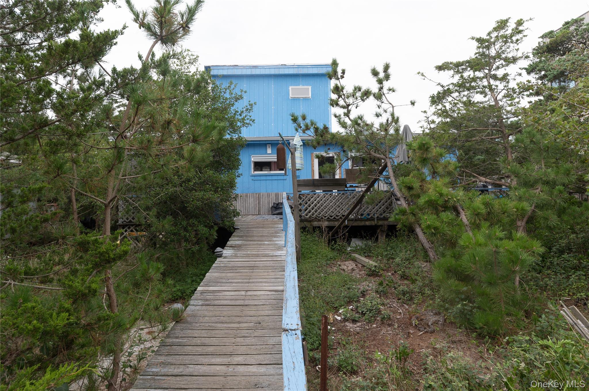 27 Champlain Street Property Photo 2