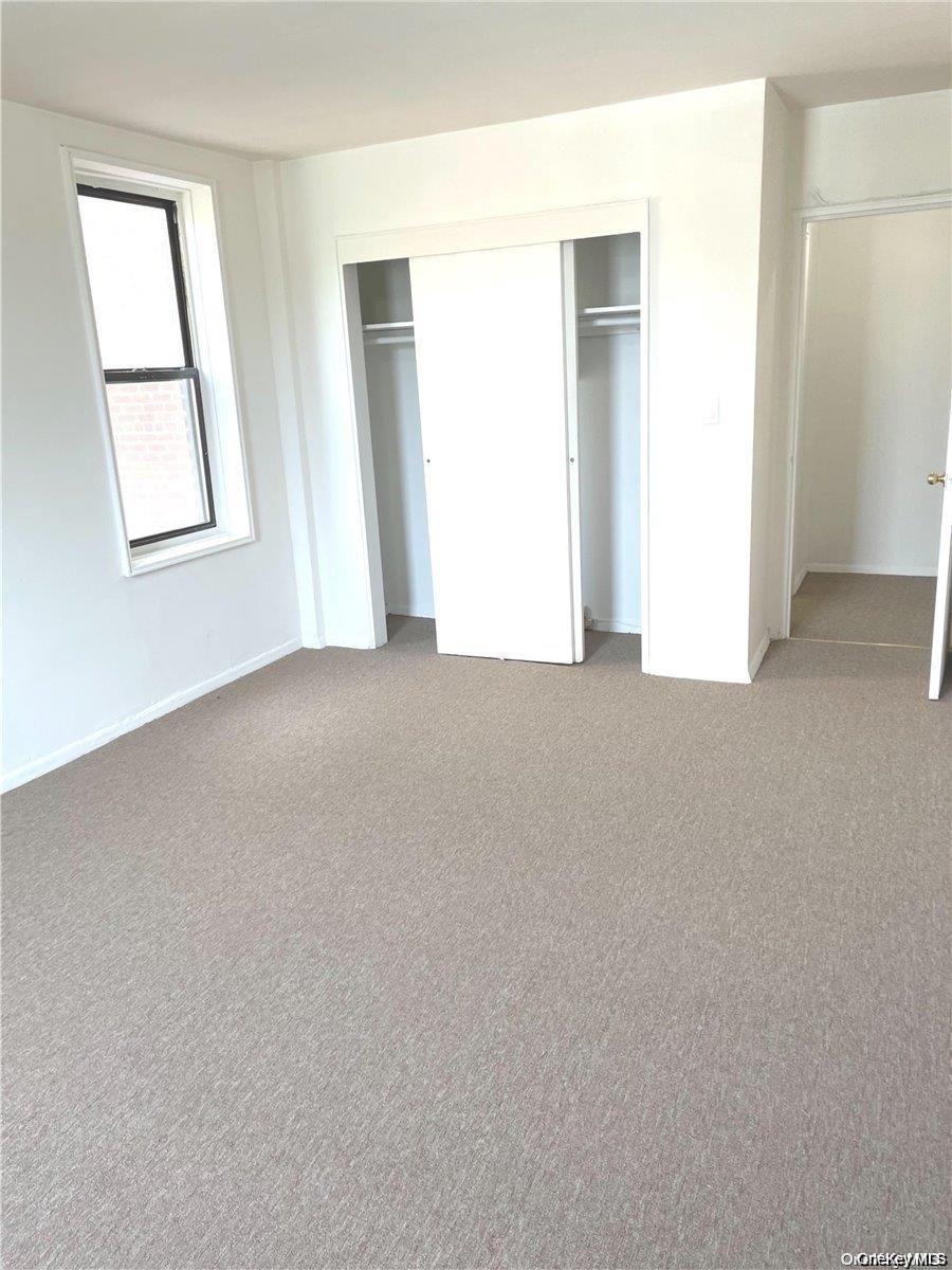 88-30 182 Street 4d Property Photo 6