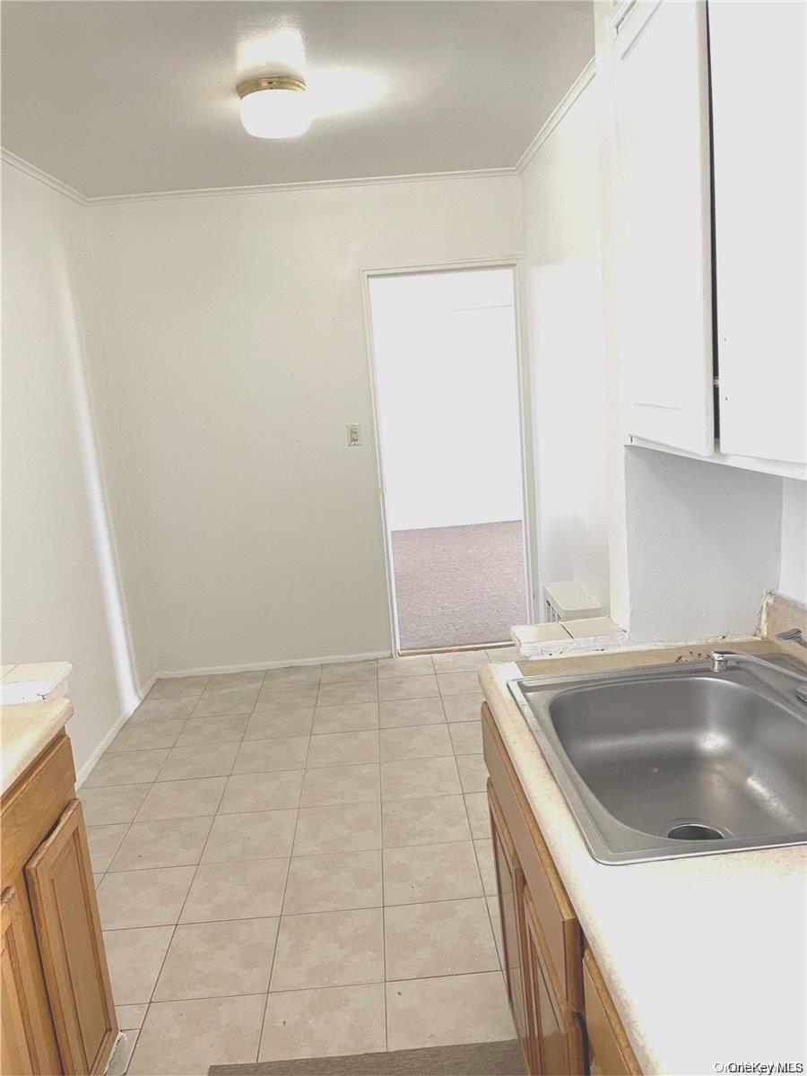 88-30 182 Street 4d Property Photo 8