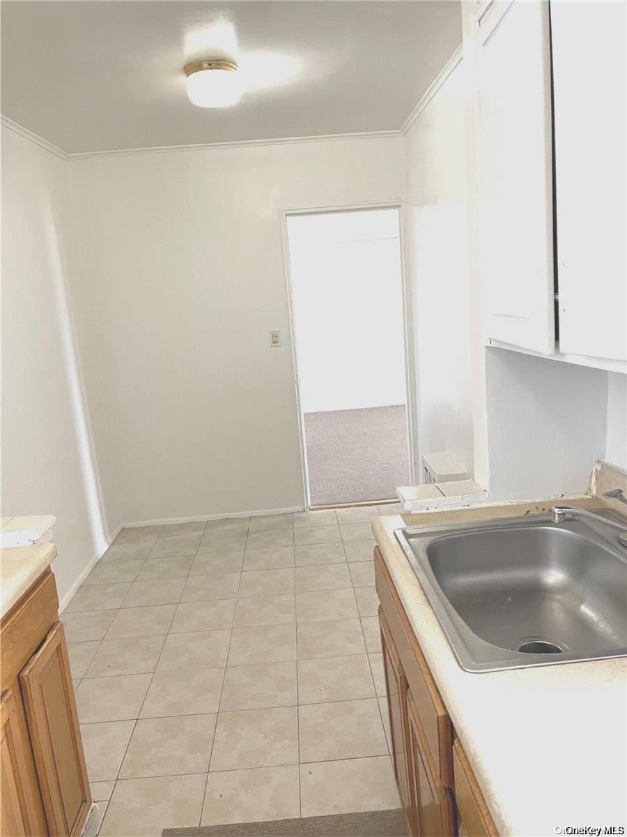 88-30 182 Street 4d Property Photo 15