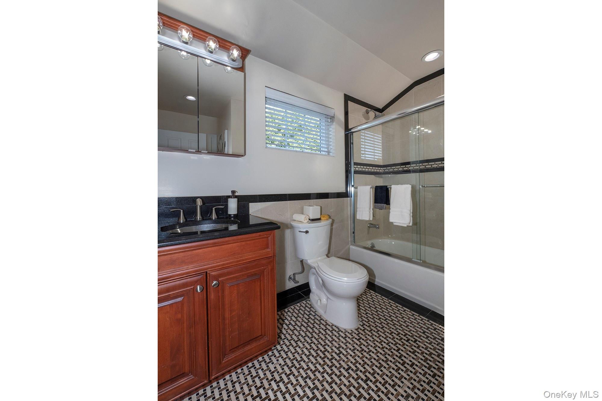 5000 Townhouse Drive 3906 Property Photo 13