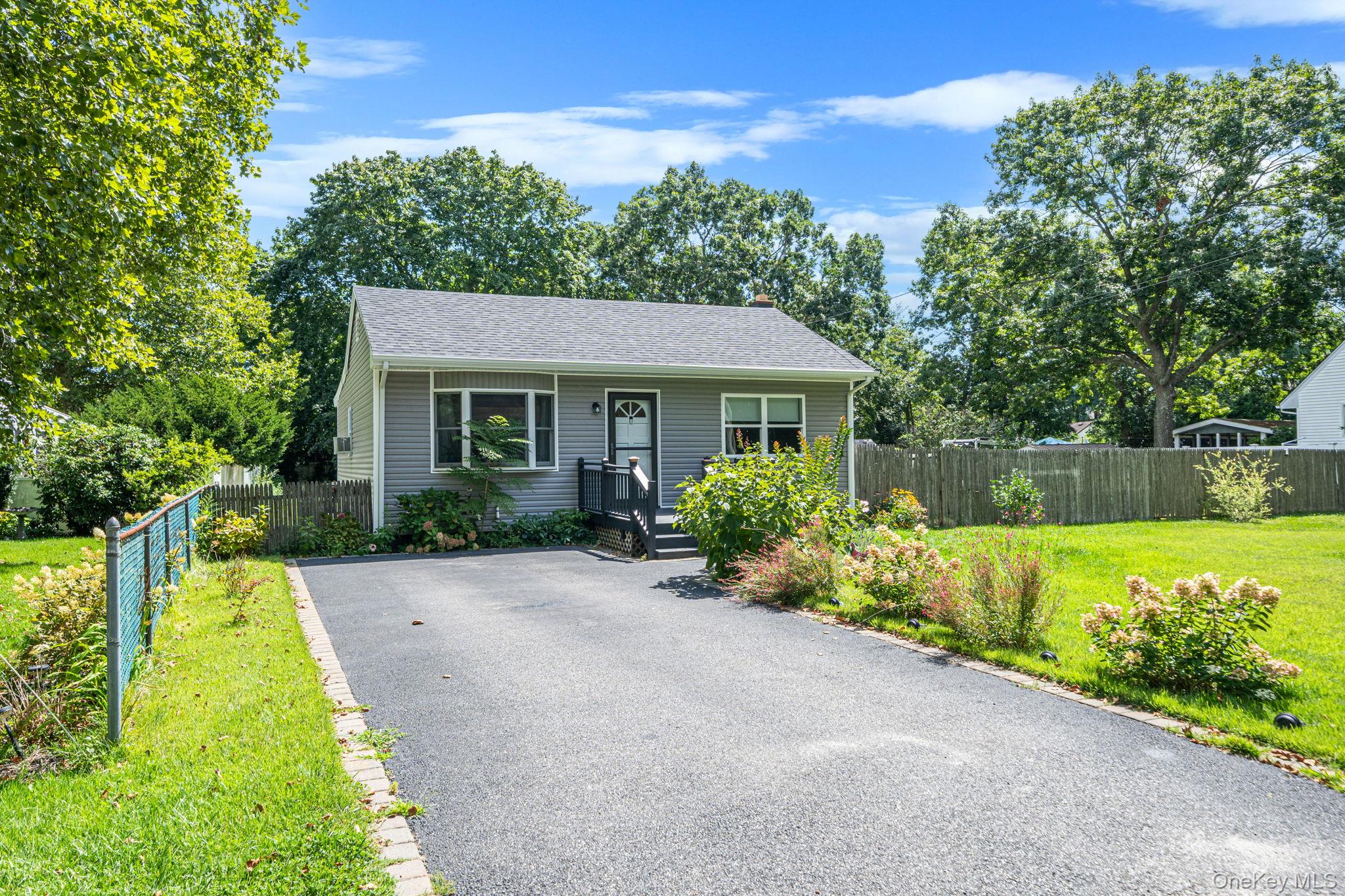 12 Allanwood Drive Property Photo 2