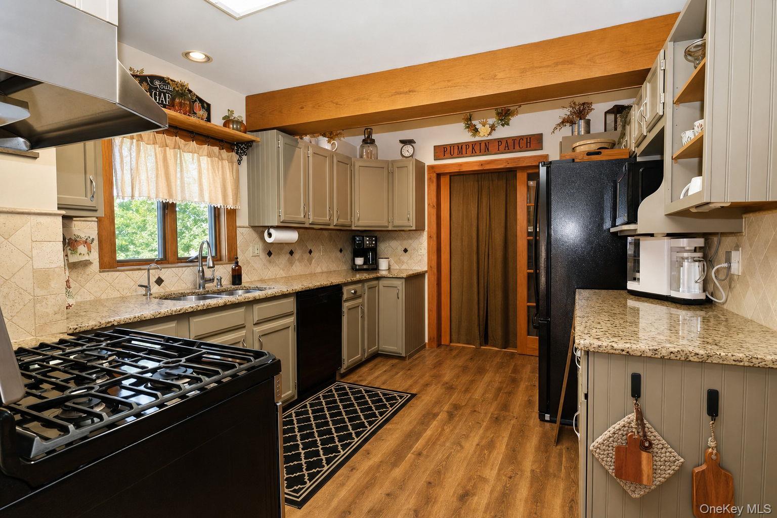 8 Budd Avenue Property Photo 11