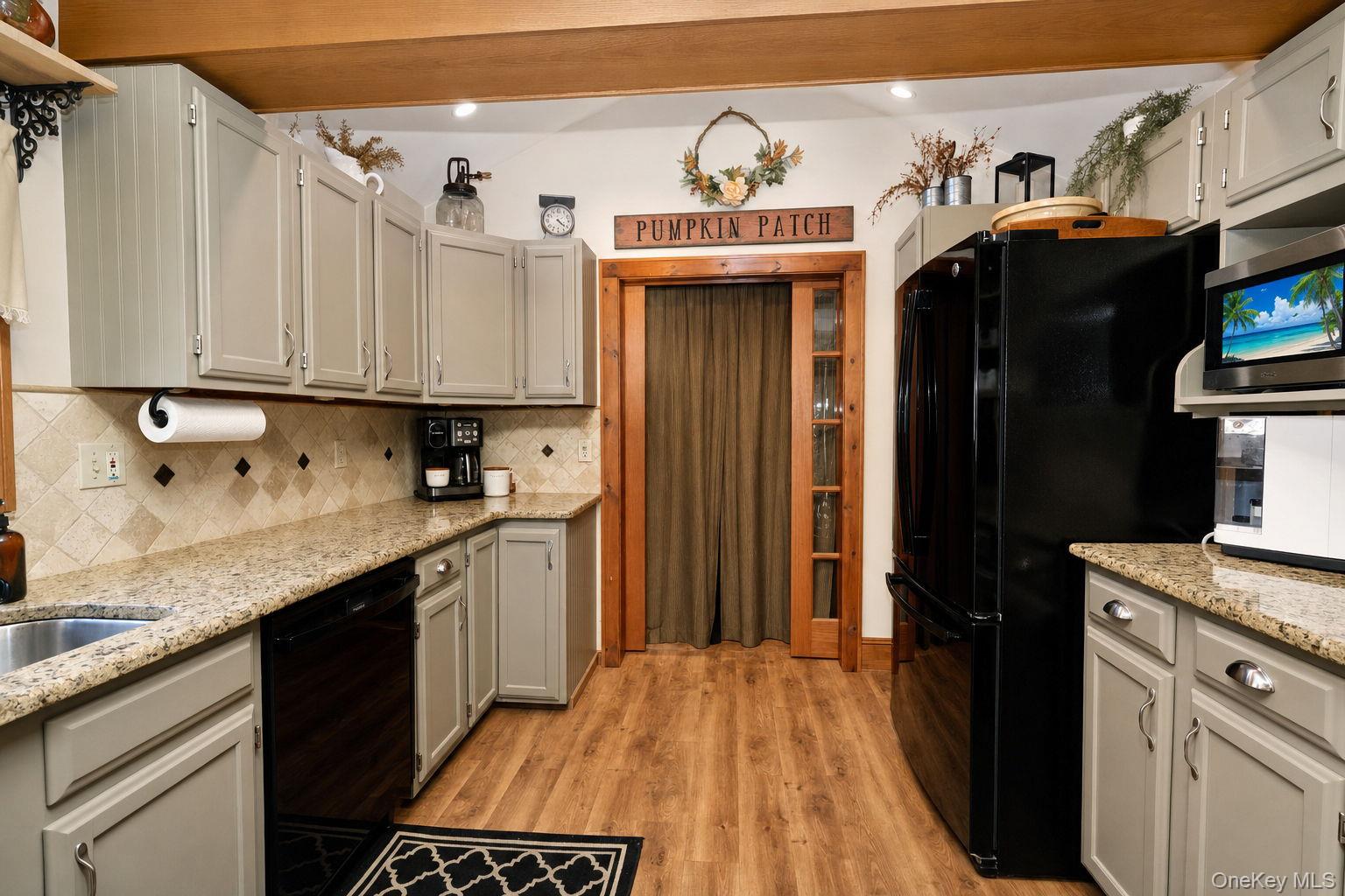 8 Budd Avenue Property Photo 13