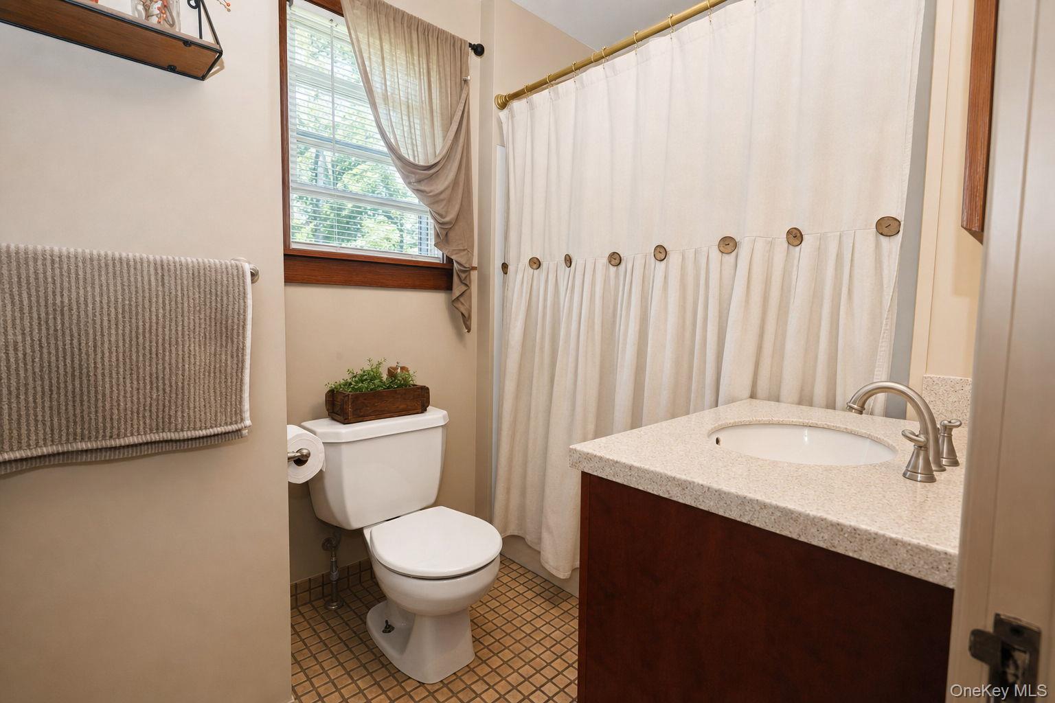 8 Budd Avenue Property Photo 29