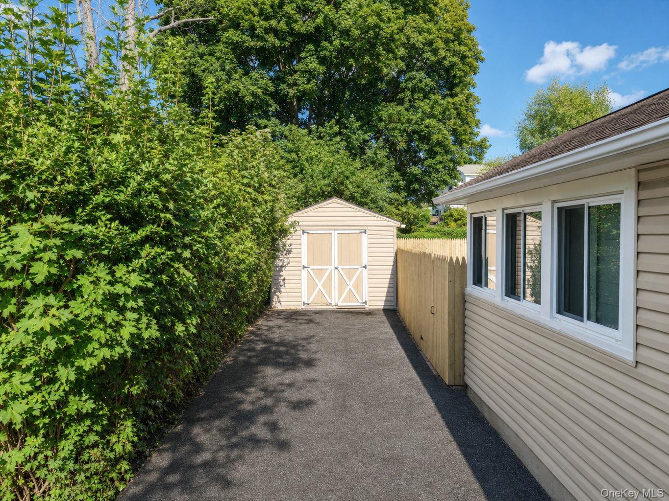 8 Budd Avenue Property Photo 38