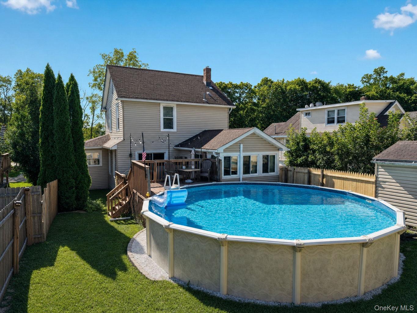 8 Budd Avenue Property Photo 39
