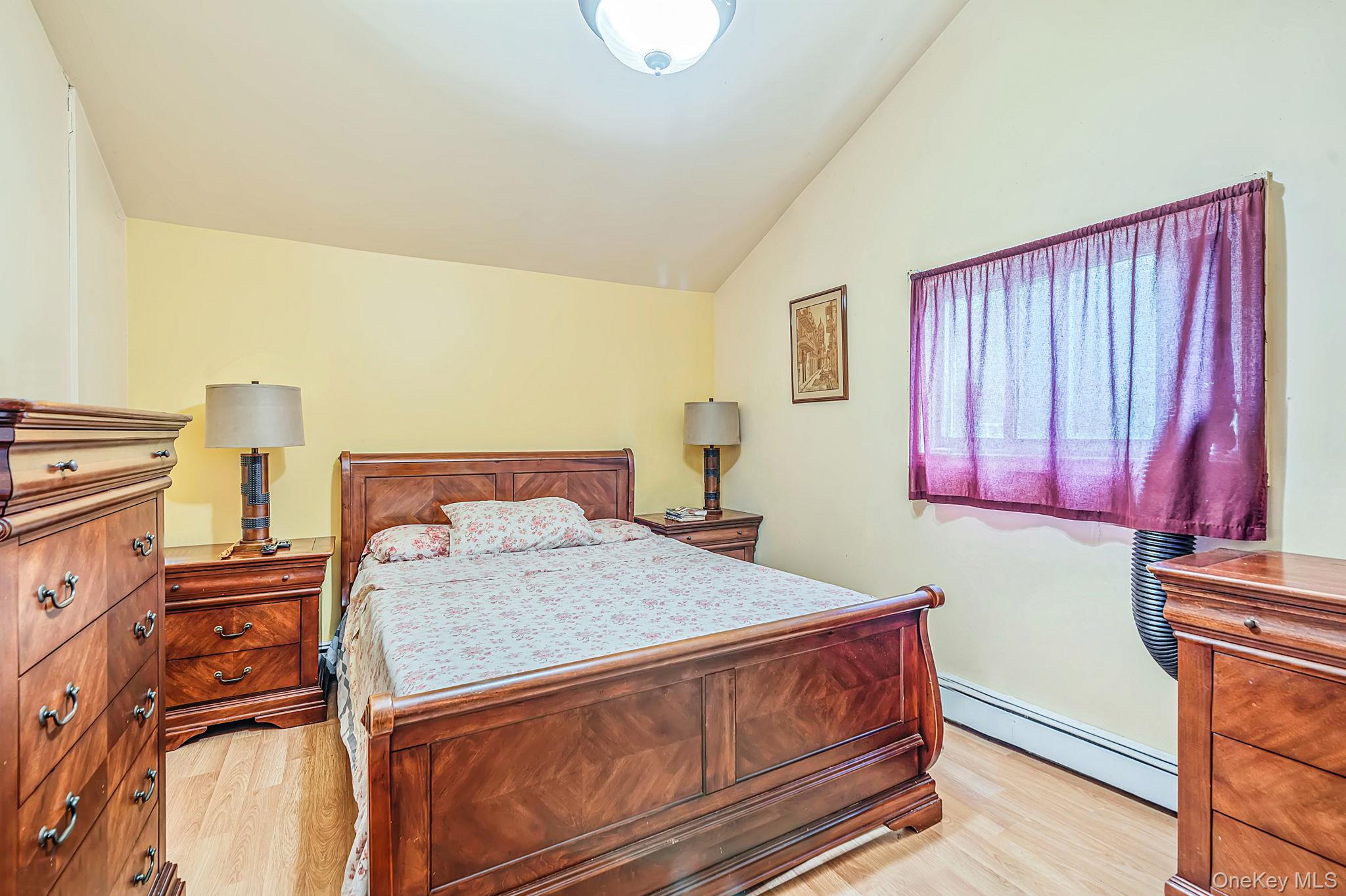 12 Robin Lane Property Photo 15