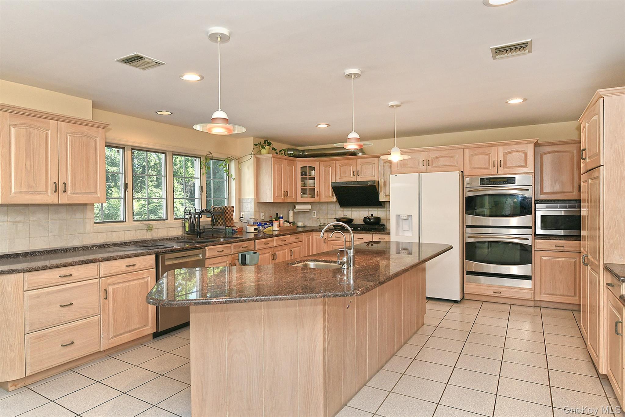 7 Saw Mill Lane Property Photo 7