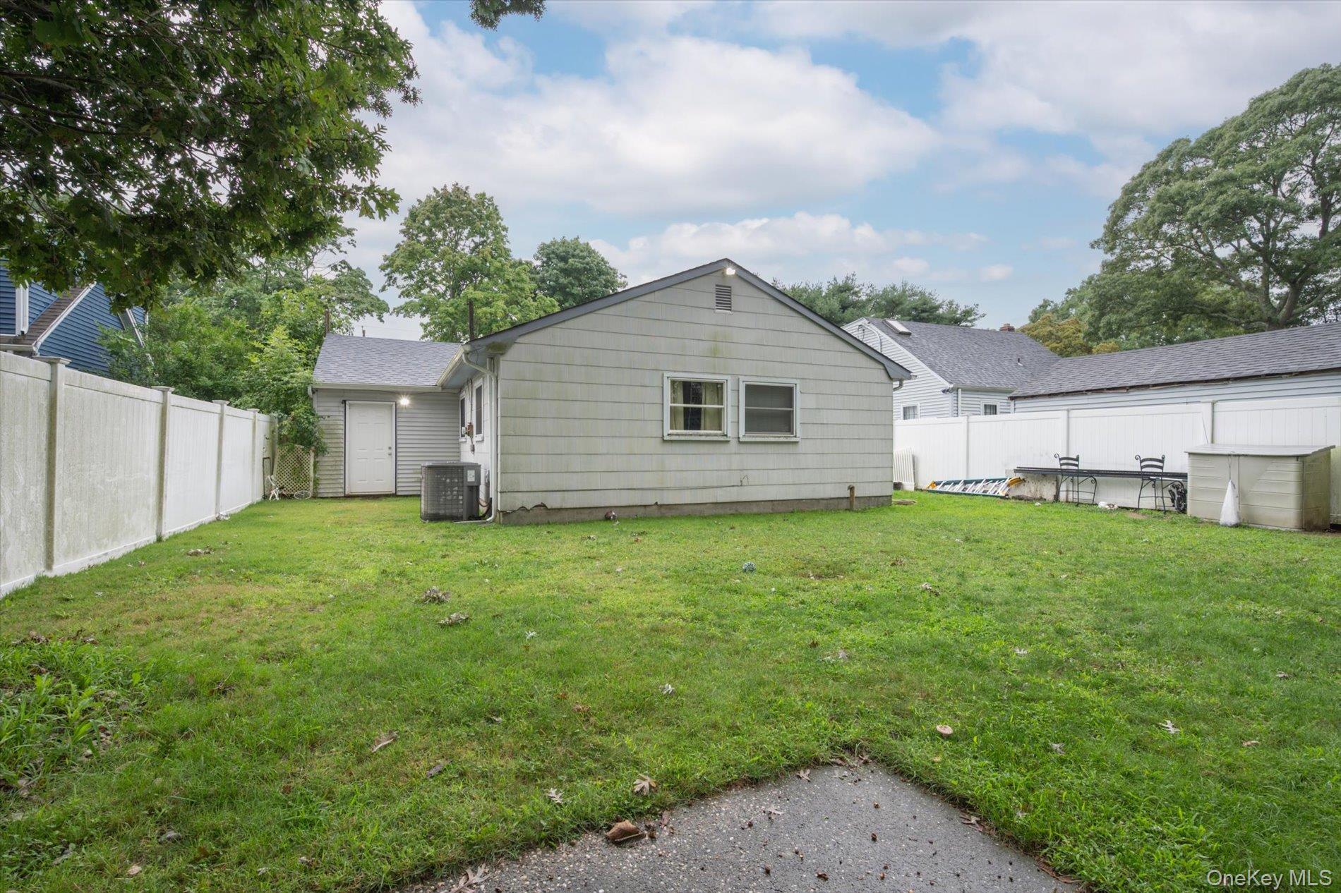 75 Westminster Drive Property Photo 21