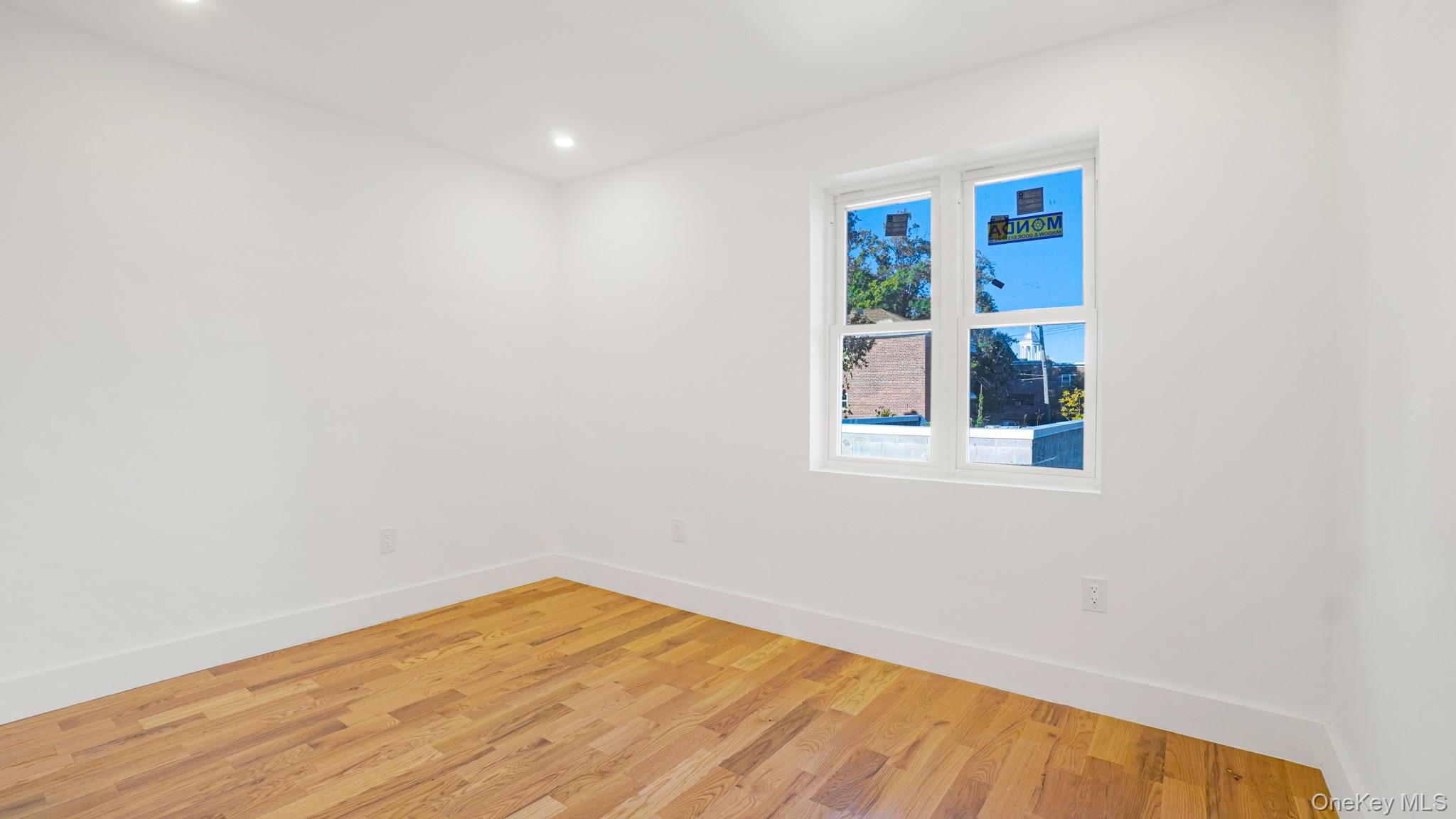 1011 E 221st Street Property Photo 11