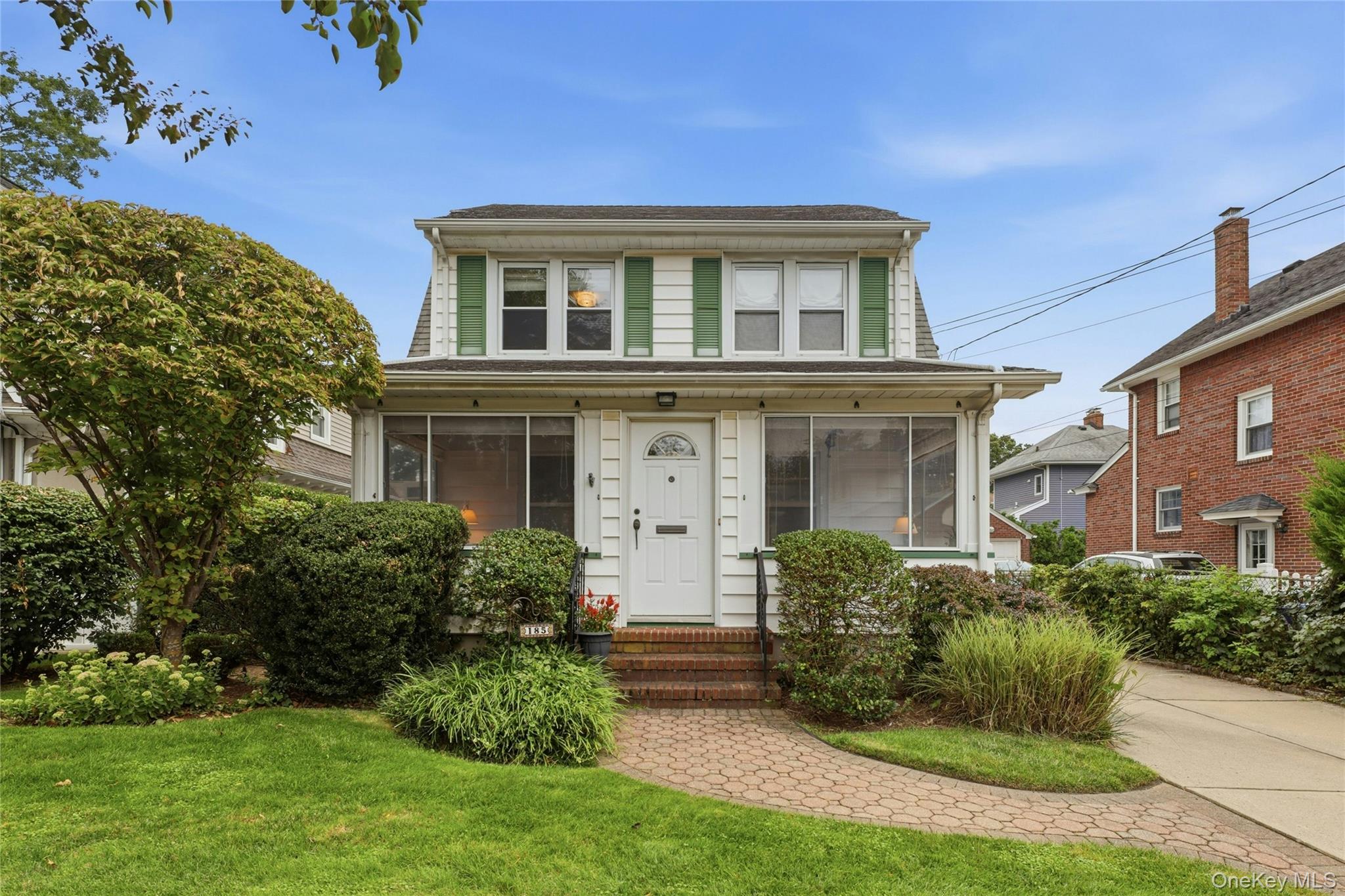 185 Crocus Avenue Property Photo 1