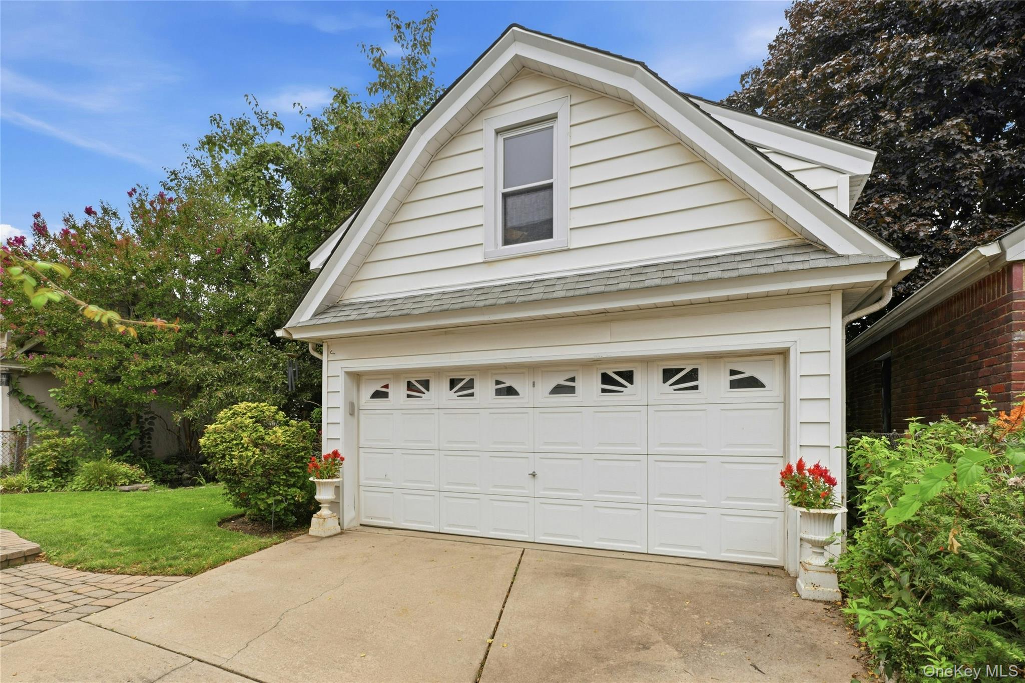 185 Crocus Avenue Property Photo 31