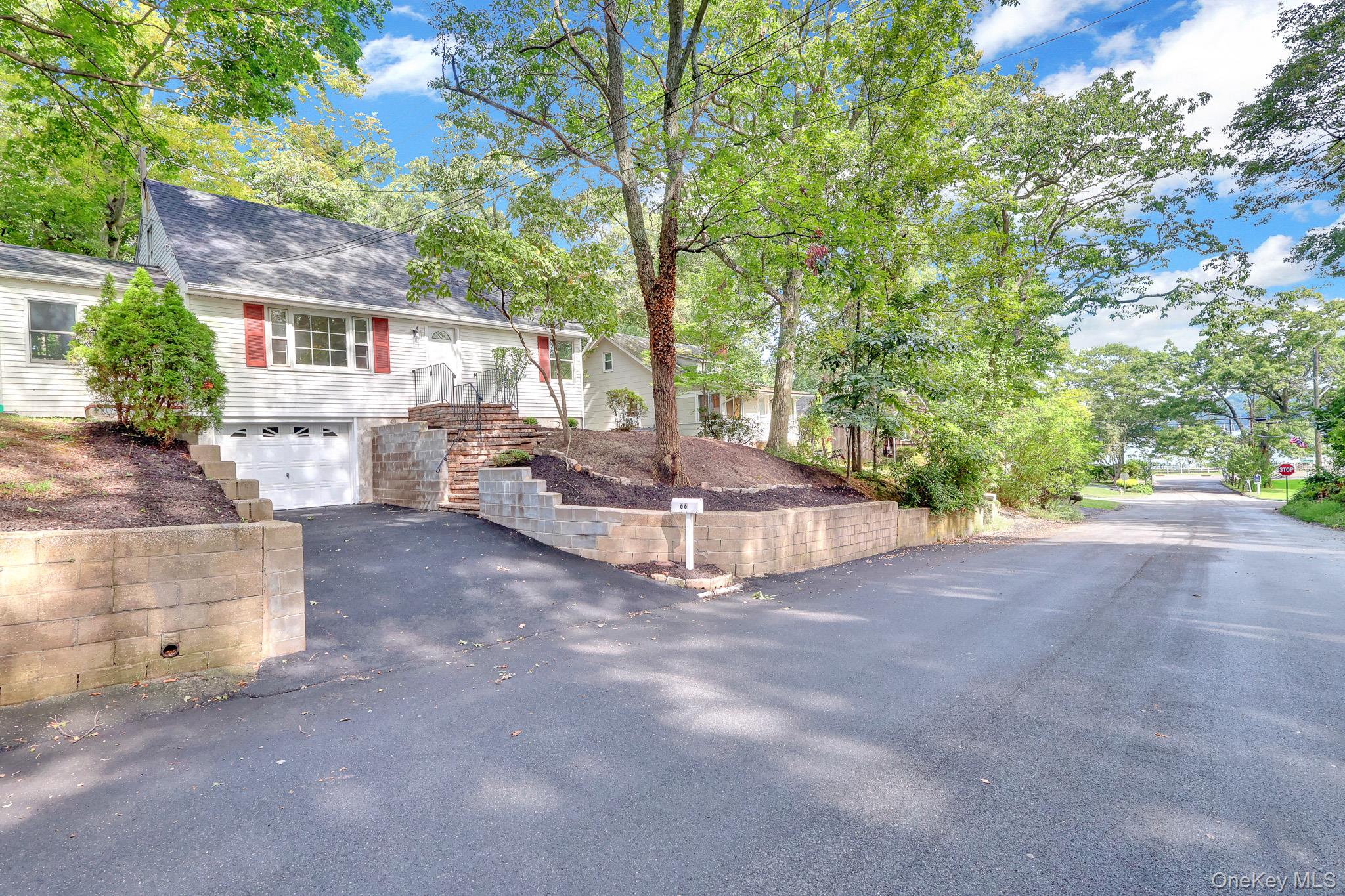 66 Washington Street Property Photo 2