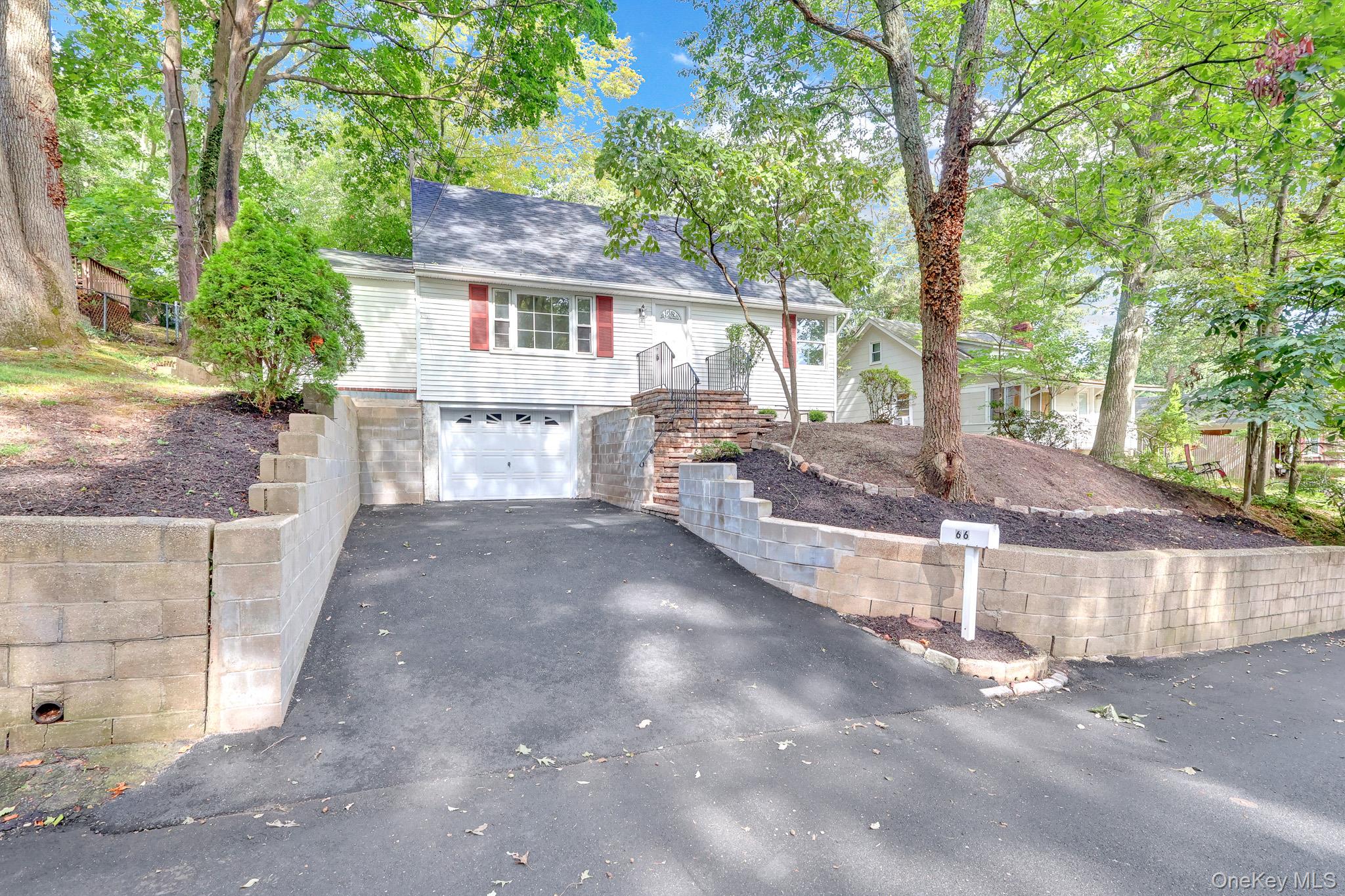 66 Washington Street Property Photo 3