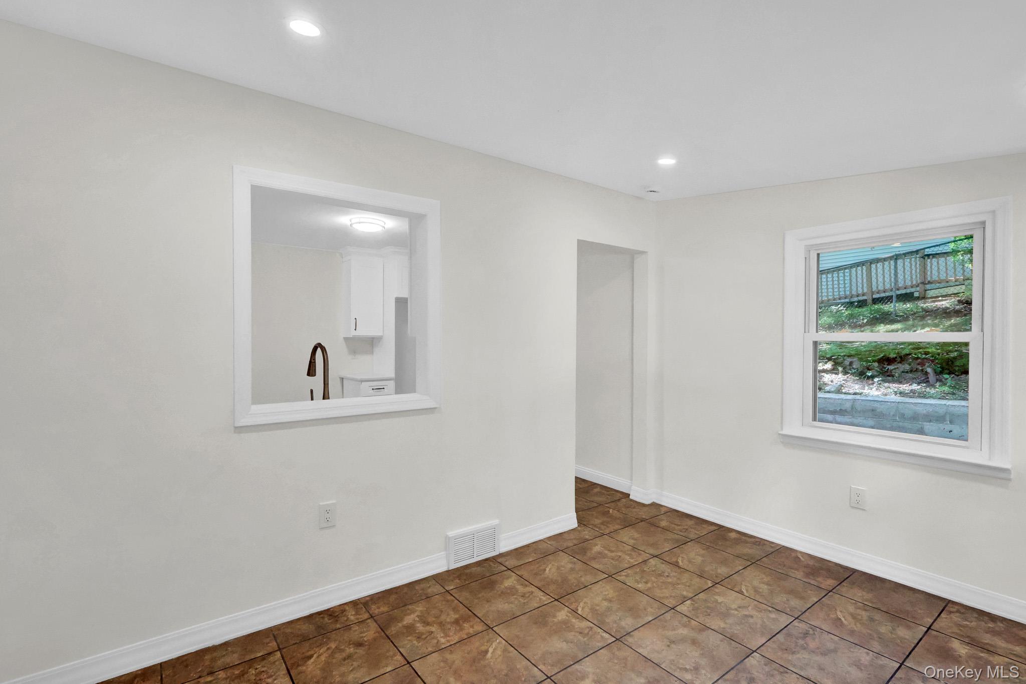 66 Washington Street Property Photo 15