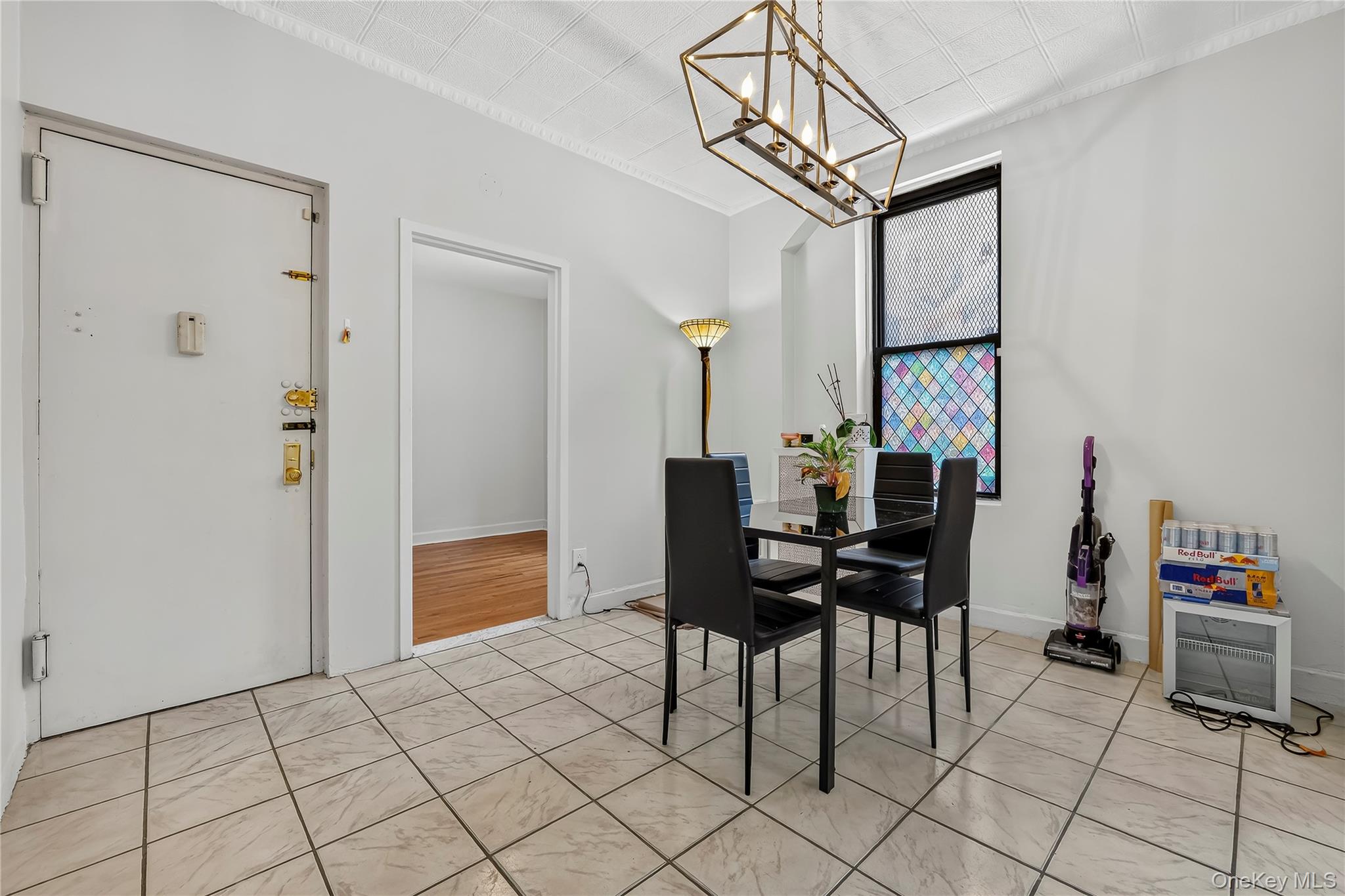 2476 Arthur Avenue Property Photo 8