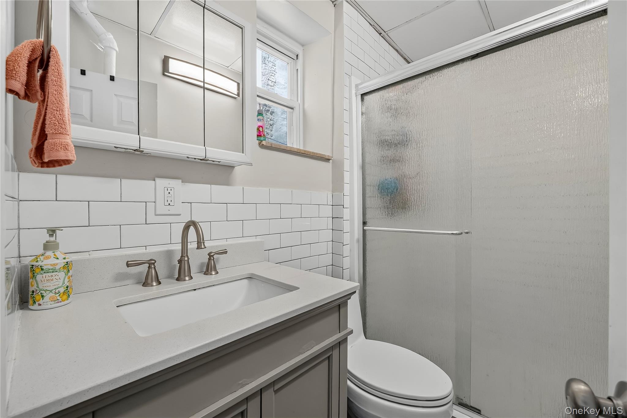 2476 Arthur Avenue Property Photo 12