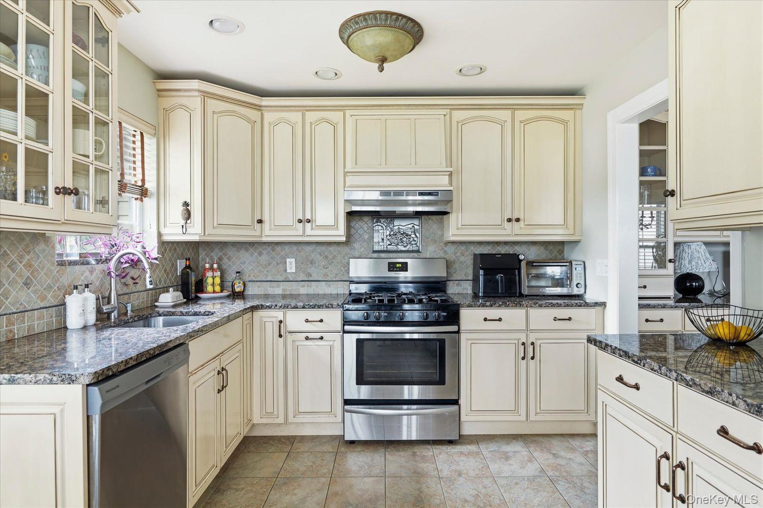 157 Scenic Lake Drive Property Photo 13