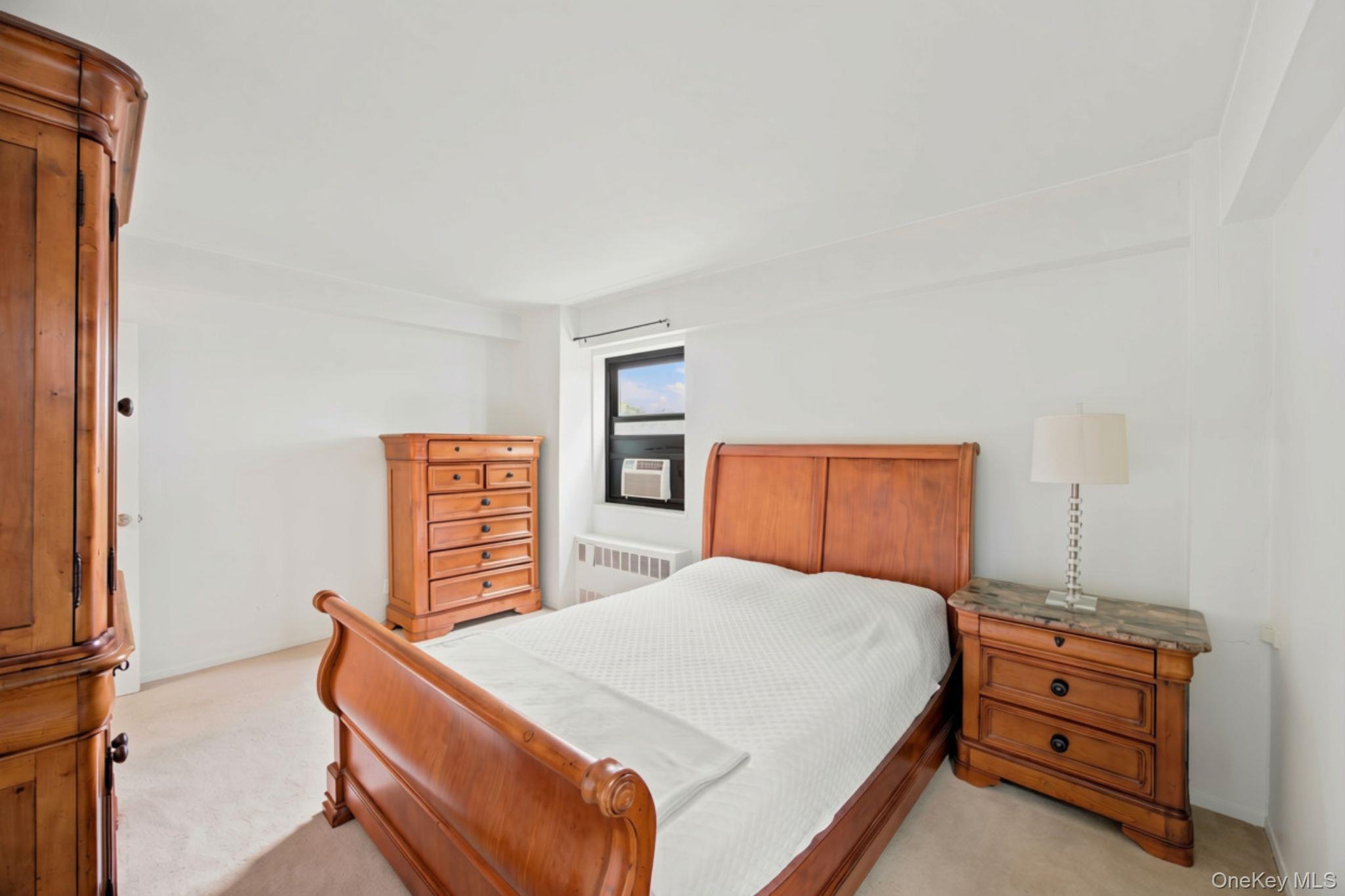 33-65 14th Street 5a Property Photo 13