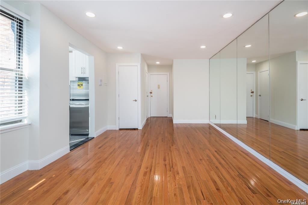 7 Bond Street 3b Property Photo 4