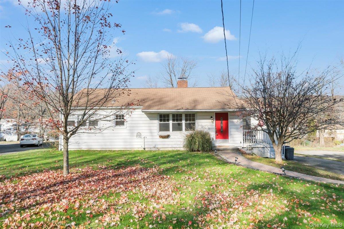 22 Quaker Hill Road Property Photo 2