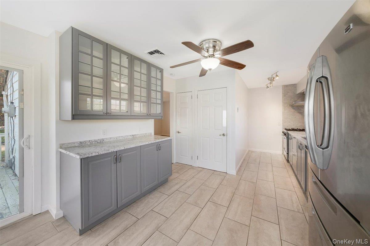 22 Quaker Hill Road Property Photo 11